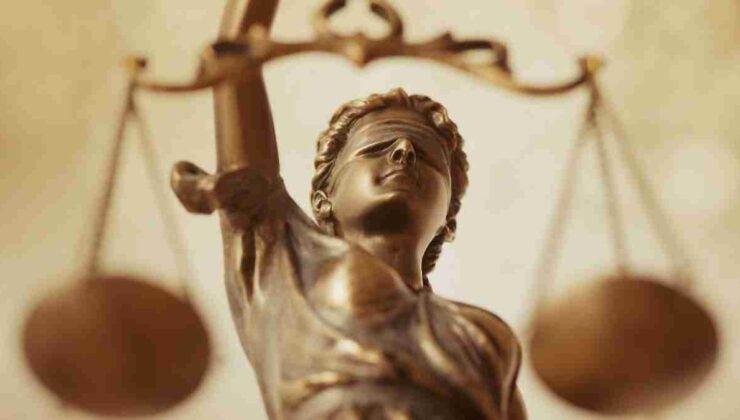 Adalet Bölümü Kapatıldı mı, neden kapatıldı?
