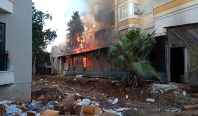Alanya’da Yangın Faciası: Etrafa Sıçramadan Kontrol Altına Alındı