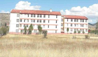 Alucra Halis Akmen ÇPAL’de 9. Sınıf Öğrencileri Arasında Heyecan Dolu Bilgi Yarışması