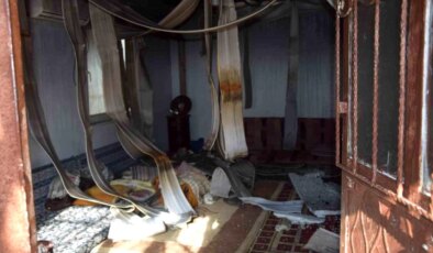 Antalya’da Yabancı Tarım Emekçilerinin İkamet Ettiği Ev Alev Topuna Döndü