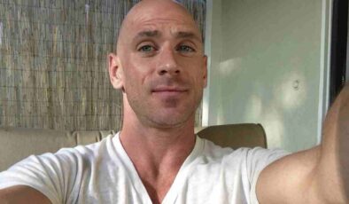 Johnny Sins neden öldü, öldü mü? Johnny Sins gerçekten hayatını kaybetti mi?