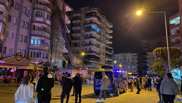 Alanya’daki Yangında Hızlı Müdahale Binanın Zararını Azalttı