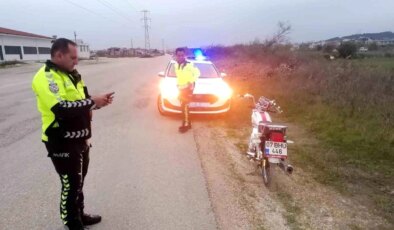 Antalya Manavgat’ta Motosiklet Kazası: Sürücü Yaralandı