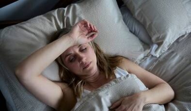 Gece Terlemeleri: Altında Yatan Nedenler