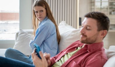 Narsistik Kişilik Bozukluğu ile İlişkiler: Zorluklar ve Çözüm Yolları