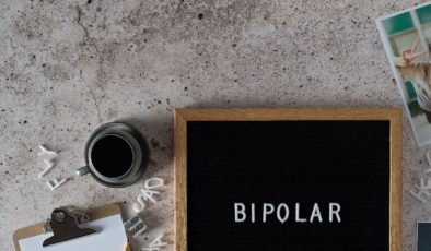 Bipolar Bozukluk: Tanım, Belirtiler ve Tedavi Yöntemleri